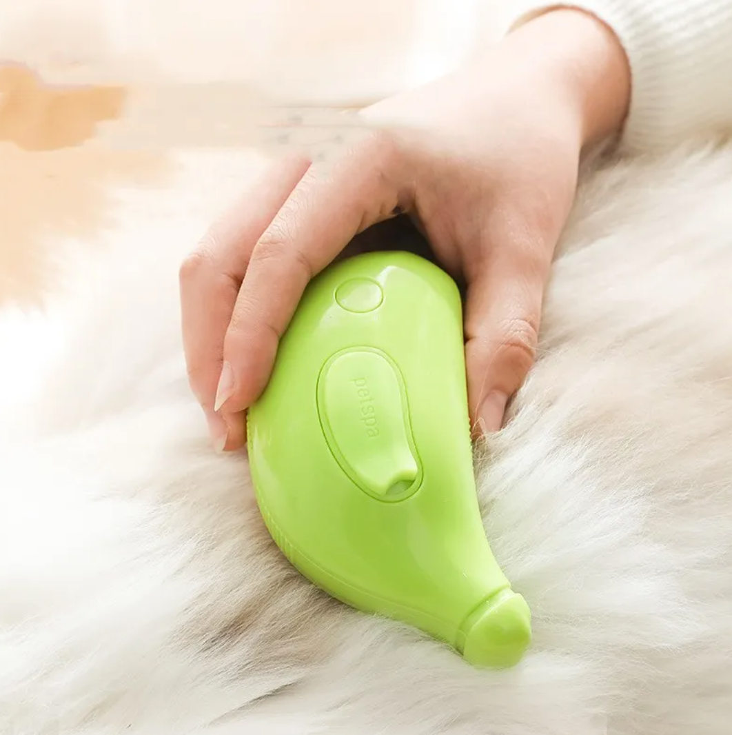 3-in-1 Pet Steam Grooming Brush – Steam, Spray & Massage for Cats & Dogs