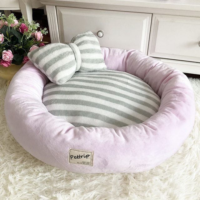 Soft Fleece Pet Nest Bed – Cozy Cushion for Dogs & Cats
