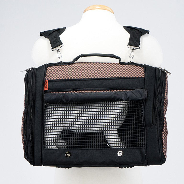 pet carrier