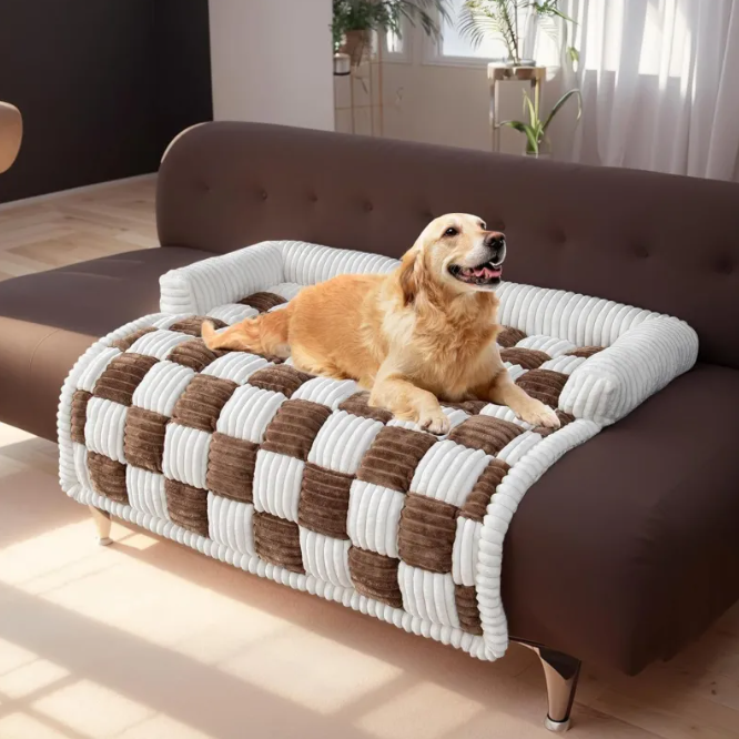 Plush Thickened Warm Pet Bed – Non-Slip & Machine Washable